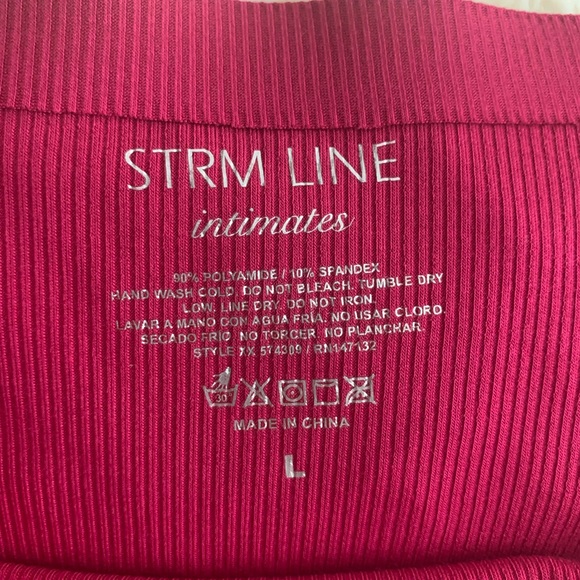 STRM LINE panties fushia color NWOT never worn size L - Picture 2 of 3